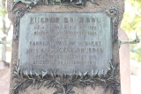 Надгробие на могиле Э. Бурдона на кладбище Пер-Лашез, париж, 14 дивизион, номер 903-1879. Источник: https://upload.wikimedia.org/wikipedia/commons/7/7e/P%C3%A8re-Lachaise_-_Bourdon_01.JPG