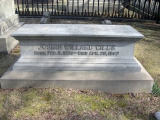 Могила Дж. Гиббса на Grove Street Cemetery  New Haven New Haven County Connecticut, USA. Источник: http://www.findagrave.com/cgi-bin/fg.cgi?page=gr&amp;GSln=Gibbs&amp;GSby=1839&amp;GSbyrel=in&amp;GSdy=1903&amp;GSdyrel=in&amp;GSob=n&amp;GRid=18663052&amp;df=all&amp;