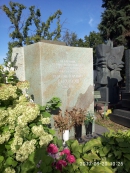 Могила Р.В. Хохлова на Новодевичьем кладбище. Фото В.Е, Фрадкина, 2017