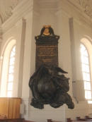 Мемориал Р. Декарта в Adolf FredriksKyrka, Стокгольм