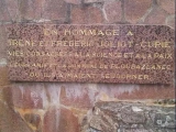 Мемориал Ирен и Фредерику Жолио-Кюри в Плубазланеке, Бретань, Франция