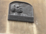 Мемориальная доска О. де Соссюру в Женеве. Источник: http://peintresdeco.canalblog.com/archives/2016/05/29/33883546.html
